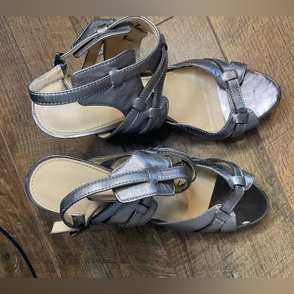 Calvin Klein POSHA Metallic Strappy Platform Block Heel Sandals 10M Silver 4” - Picture 7 of 12